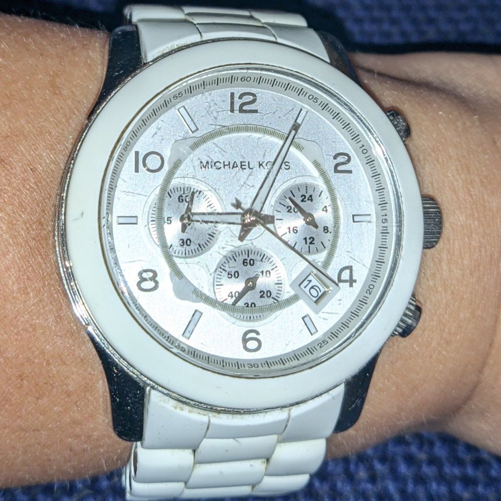 Michael Kors Runway White Chrono Unisex Watch - MK8108